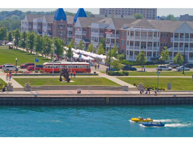 Kenosha%27s Lakefront image