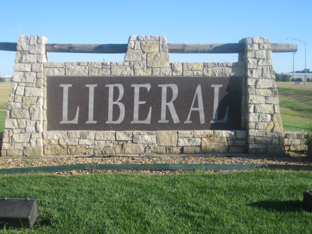 Liberal  KS  welcome sign IMG 5968 image