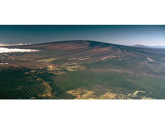 Mauna Loa Volcano image