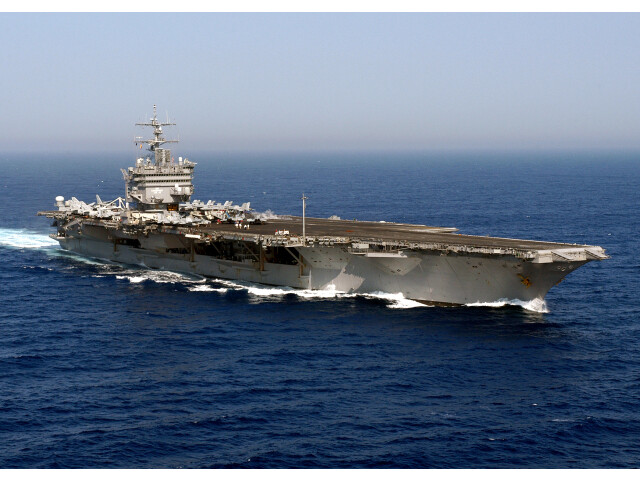 USS Enterprise 'CVN-65' underway in the Atlantic Ocean on 14 June 2004 '040614-N-0119G-020' image